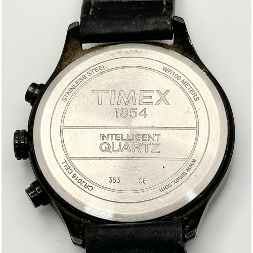 1175 - A Timex Intelligent Quartz Gents Watch. Black leather strap. Ceramic and steel case - 45mm. Blue dia... 