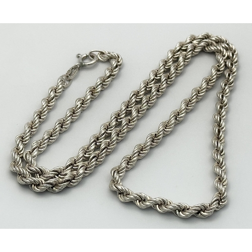 353 - A 925 Silver Rope Chain. 48cm. 28g