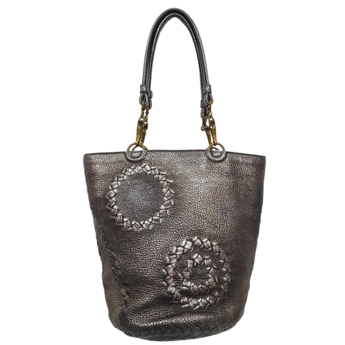 426 - A Bottega Veneta Intrecciato Trimmed Bucket Bag. Metallic leather exterior with signature intrecciat... 