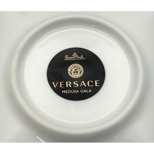 483 - A Versace Small Decorative Plate. 11 x 11cm. As new, with original packaging. Ref: 20956