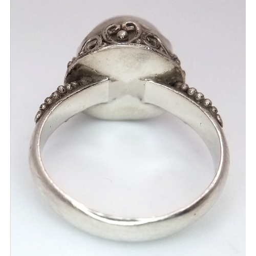 1553 - A Vintage Suarti Sterling Silver Pearl Set Ornate Detailed Ring Size R. The Ring is Set with a 1.1cm... 