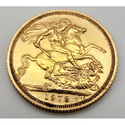 44 - A 1978 Queen Elizabeth II 22K Gold Full Sovereign.