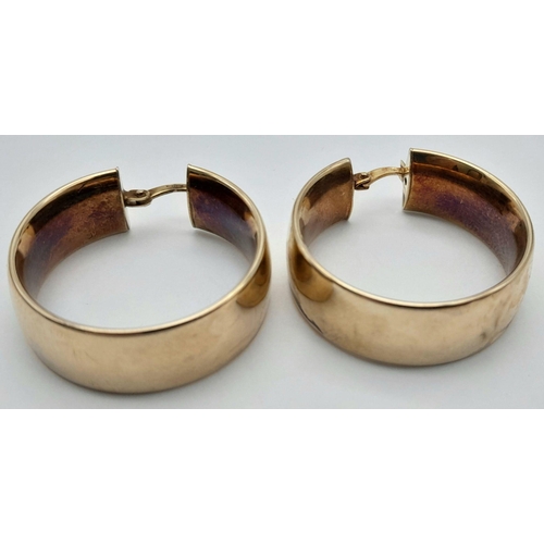 1407 - A PAIR OF 9K YELLOW GOLD 1CM WIDE HOOP EARRINGS 2.8CM DIAMETER 5G. REF: SH1773I