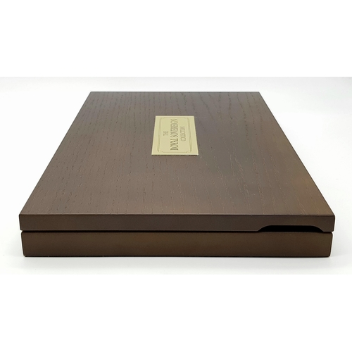 1081 - A Well Constructed Wooden Sovereign Case. 21 luxury spaces for your most valuable coins. 33 x 21cm