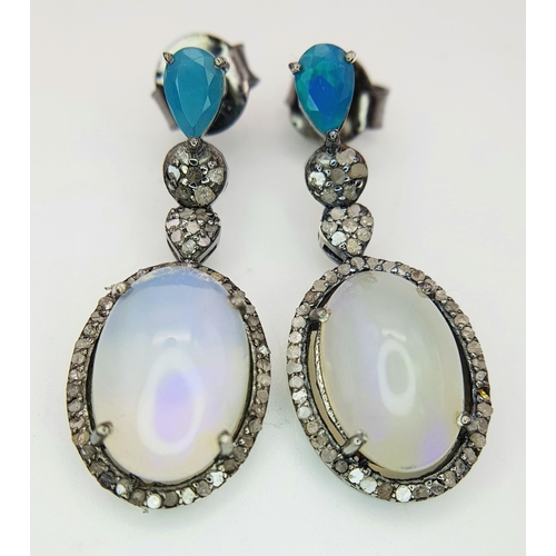 575 - A Pair of Moonstone Earrings with Diamond and Opal Accents. Set in 925 Silver. Moonstones - 6ctw. Ol... 