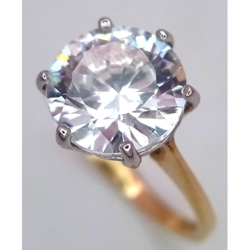 320 - A 9K YELLOW GOLD CZ RING, 2.4G TOTAL WEIGHT, SIZE I. REF: SH1818I