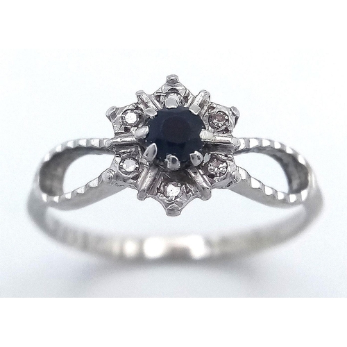 120 - AN 18K WHITE GOLD DIAMOND & SAPPHIRE RING 2.4G TOTAL WEIGHT, SIZE N 1/2. Ref: 9258