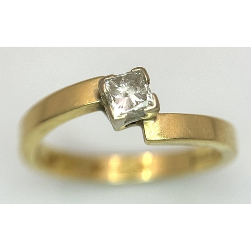 124 - AN 18K YELLOW GOLD DIAMOND SQUARE RING, 0.24CT DIAMOND WEIGHT, 3.8G TOTAL WEIGHT, SIZE N. REF: SH186... 