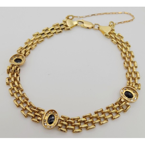 145 - AN 18K YELLOW GOLD BLUE STONE AND CZ BRACELET, 18CM TOTAL LENGTH, 9.8G TOTAL WEIGHT. REF: SH1873I