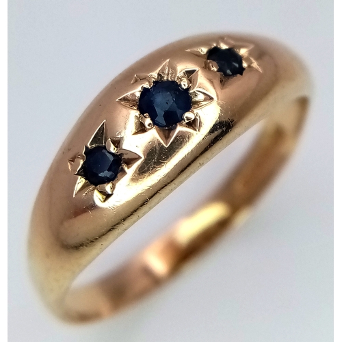 538 - A 9K YELLOW GOLD SAPPHIRE RING 1.6G TOTAL WEIGHT, SIZE M. Ref: SC 2010