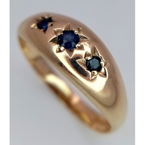 538 - A 9K YELLOW GOLD SAPPHIRE RING 1.6G TOTAL WEIGHT, SIZE M. Ref: SC 2010