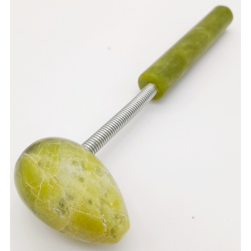 1077 - A Chinese Jade Massage Tool