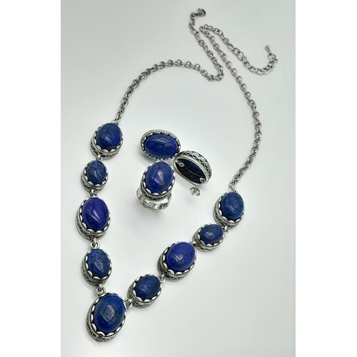 1551 - A Lapis Lazuli jewellery suite featuring a necklace, a matching ring and a pair of earrings. Necklac... 