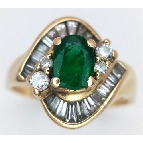 73 - A 14K YELLOW GOLD DIAMOND & EMERALD RING. 0.40CT DIA, 5.4G TOTAL WEIGHT, SIZE R. Ref: 9163