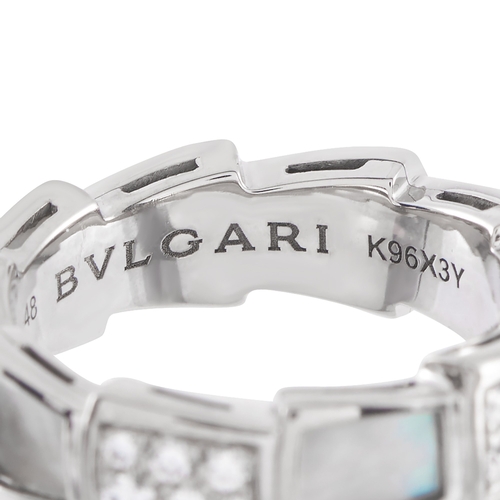 1651 - An Bvlgari Serpenti Viper 18K White Gold 0.41ct Diamond and Mother of Pearl Ring. Inspired by the li... 