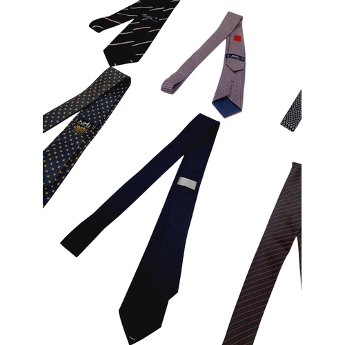 55 - Six Silk Ties - Rubinacci, Ralph Lauren, Hermes and Dior. In good condition overall, one Ralph Laure... 