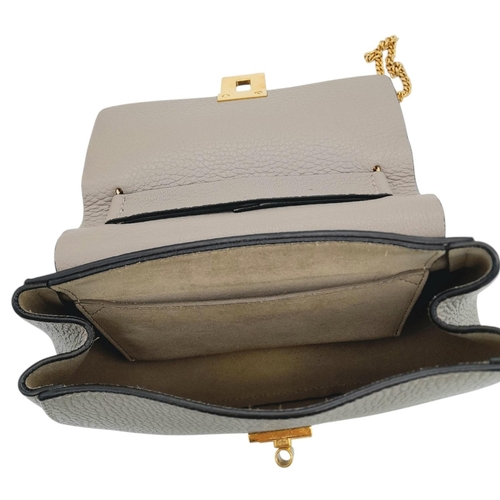 146 - A Chloé Drew Shoulder Bag. Grained grey leather exterior with gold-toned hardware, chain shoulder st... 