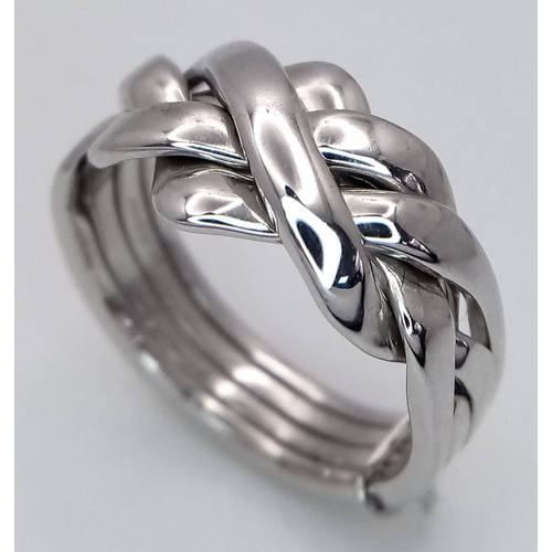 201 - A 9K WHITE GOLD PUZZLE RING 5.4G SIZE M. Ref: 8744