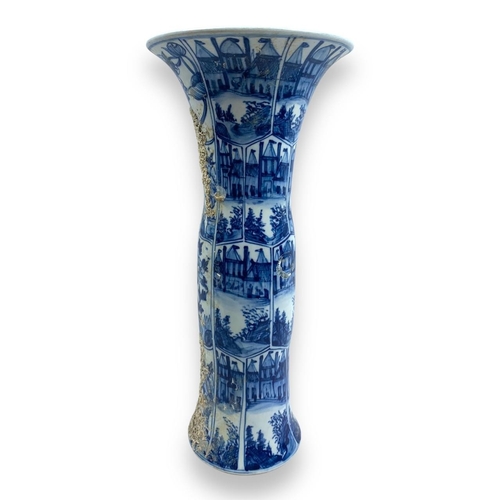 1276 - A antique Chinese Blue and White Porcelain Gu Vase, recovered from a sea excavation. 
Hand-painted f... 