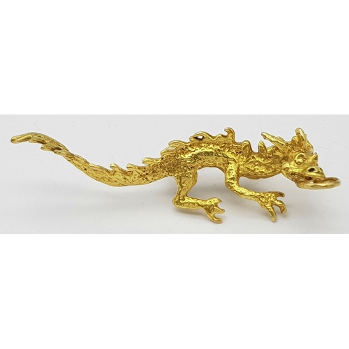 1313 - A 9K Yellow Gold Dragon Figure Pendant. 6cm. 6.08g. Ref: 6117801