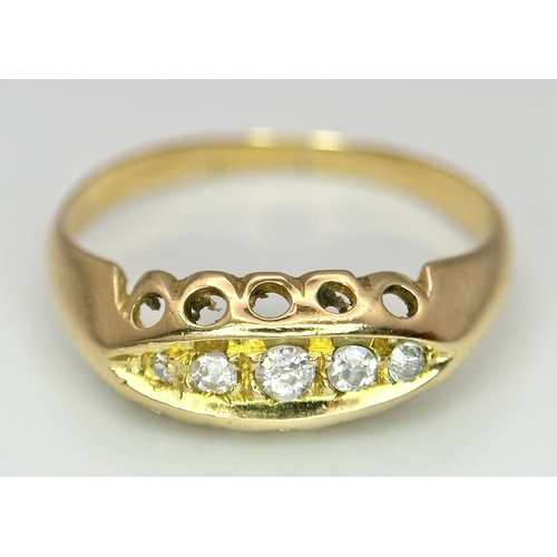 341 - AN 18K YELLOW GOLD ( TESTED ) VINTAGE OLD CUT DIAMOND FIVE STONE RING 1.8G TOTAL WEIGHT, SIZE K. Ref... 