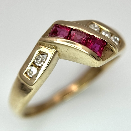 362 - A 9K YELLOW GOLD DIAMOND & RUBY RING - 2.1G. SIZE H.
A/S 1222