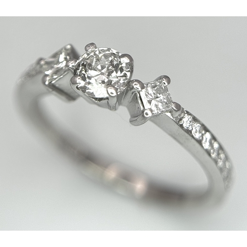 80 - AN 18K WHITE GOLD DIAMOND RING 0.45CT , 3G TOTAL WEIGHT, SIZE L. Ref: 8871