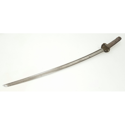 117 - A WW2 Japanese NCO’s Sword. Tokyo Arsenal Marked. Nice, numbered blade and scabbard (not matching)