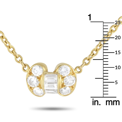 371 - A Van Cleef & Arpels Vintage 18K Yellow Gold 0.67ct Diamond Necklace. This vintage necklace in 18K y... 