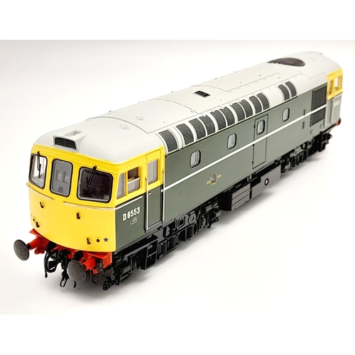 1164 - A Heljan Model Class 33 Locomotive - 3310. Green with yellow ends. In excellent condition. Unused, i... 