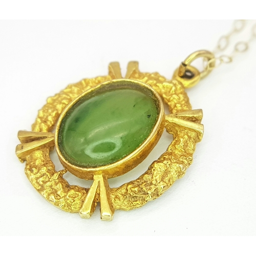 465 - A Vintage 1978 Hallmarked 9 Carat Gold Jade Set Ornate Design Pendant Necklace. 45cm Length. The Pen... 