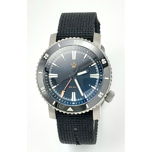 402 - An Excellent Condition Rare, Limited Run, Maratac X1 SR35 Titanium Automatic Watch. Full Military Sp... 