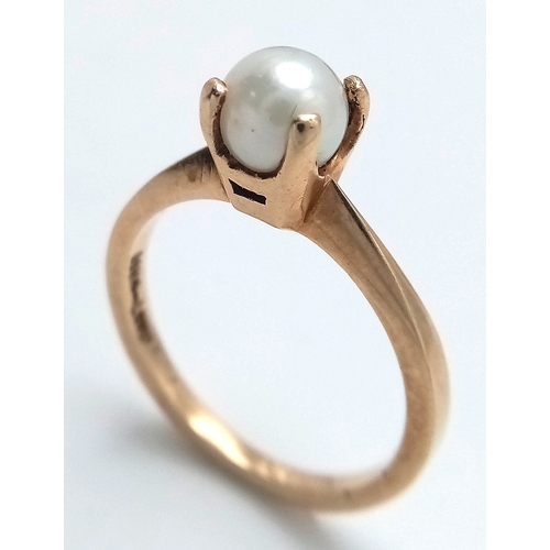 91 - Classic Vintage 10 CART GOLD RING set with SINGLE PEARL in  Cradle claw mount. 2.85 grams. Size N.