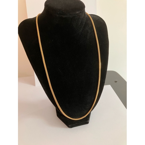 196 - Fabulous 9 carat GOLD BOX CHAIN NECKLACE. 6.3 grams. Long length @ 60 cm. Beautiful Chain, please se... 