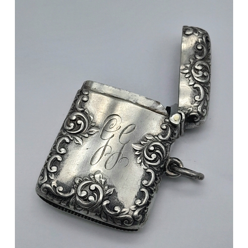 1477 - AN ANTIQUE SILVER VESTA CASE 24.8G TOTAL WEIGHT, HALLMARKED BIRMINGHAM 1899. Ref: TAN 3001