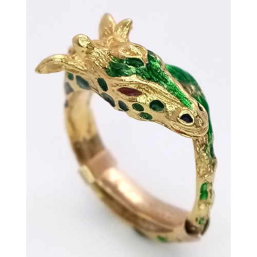 359 - A 9K Yellow Gold 'Pagoda' Ring in Animal Form. Size H 1/2. 6.2g