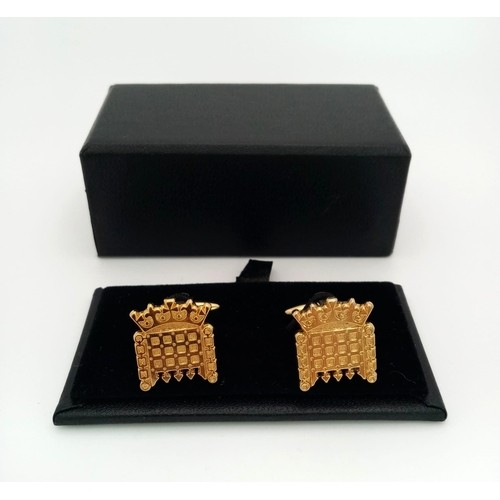 1722 - For the one with political aspirations: A gold-plated pair of cufflinks with the HOUSE OF PARLIAMENT... 