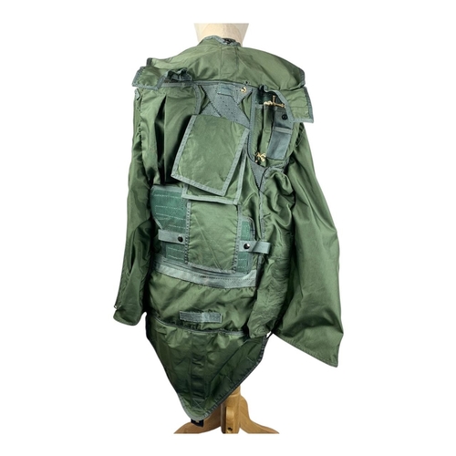 1674 - Vietnam war era U.S. Military Pilot’s parashoot Vest. Some signs of wear, including minor stains and... 