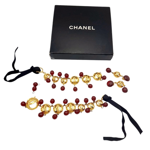 123 - A CHANEL BALTIC AMBER NECKLACE BRACELET AND EARRING SET COMING IN THE ORIGINAL CHANEL BOX ,