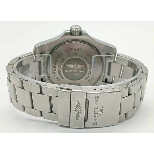 20 - A Stylish Breitling Avenger II Seawolf Automatic Gents Watch. Stainless steel bracelet and case - 45... 