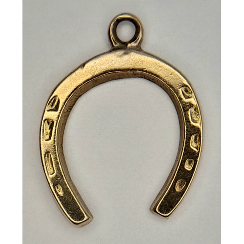 1212 - A 9K yellow Gold Horseshoe Pendant/Charm. 15mm. 0.45g