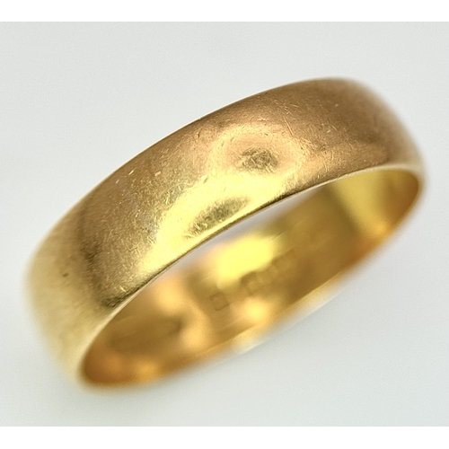 136 - A Vintage 22K Gold Yellow Band Ring. Size J 1/2. 5mm width. 2.7g. London hallmarks