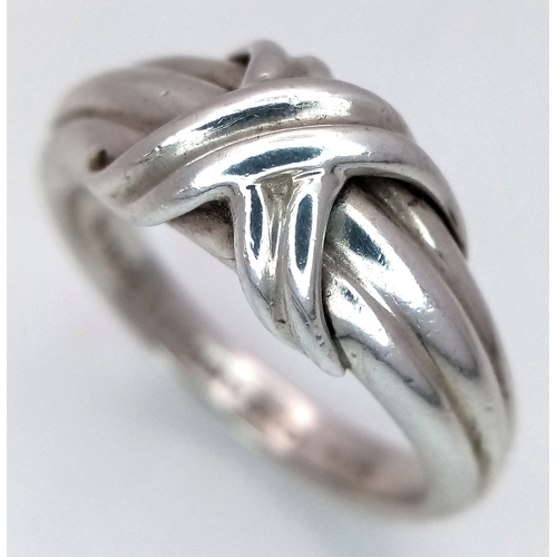 139 - A Vintage Tiffany and Co. 925 Sterling Silver Love knot Ring. Size R.