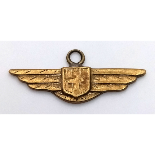 1205 - A 9K Gold Medical Badge Pendant/Charm. 2.5cm. 1.1g