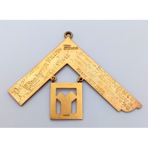 267 - A Fascinating 15K Gold Masonic Pendant. Hallmarks for Birmingham 1898 but given to the recipient in ... 