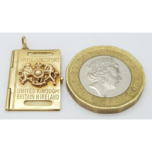 530 - A 9K YELLOW GOLD PASSPORT CHARM WHICH OPENS AND HAS THE STAMPED BOOK INSIDE 3G , 25MM X 15MM. Ref: S... 