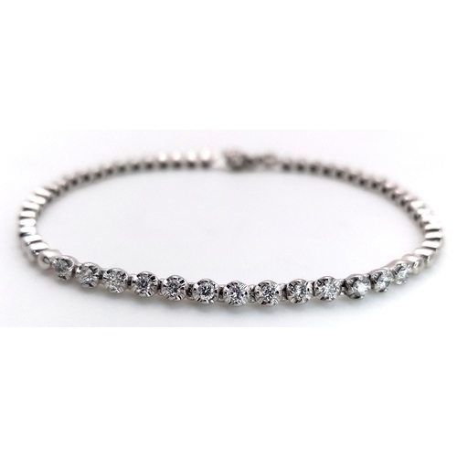 550 - A 14K White Gold Designer Bracelet. 16cm. 6.77g . Ref: 21309