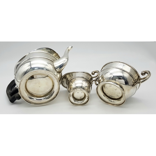 575 - An Antique 1909 Edward VII Sterling Silver Three Piece Teaset. Birmingham hallmarks. Stewart Dawson ... 