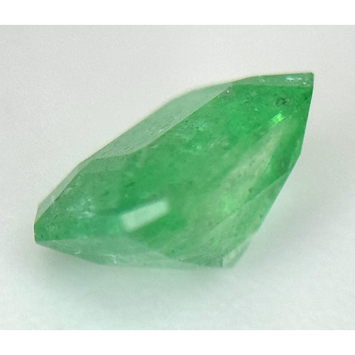 602 - A 0.89ct Emerald Gemstone, Gorgeous Green - GFCO Swiss Certified.