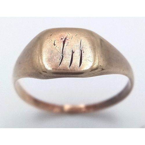 675 - A Vintage 9K Yellow Gold Small Signet Ring. Size P. 2.46g